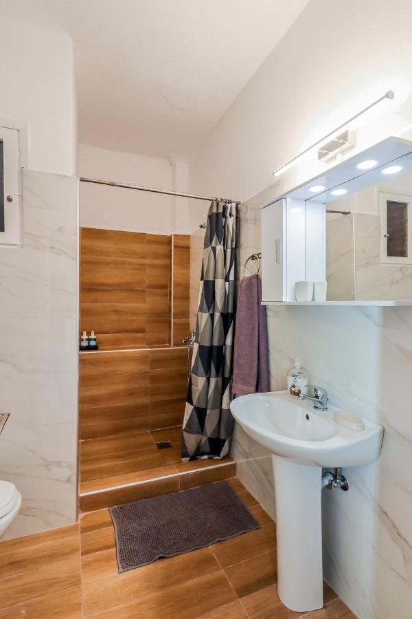 Grand Apartment Next To Center 3Bd 110Sqm Thessaloniki Exterior photo